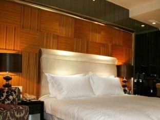 Haishu Taosheng Yiju Business Hotel Ningbo Buitenkant foto